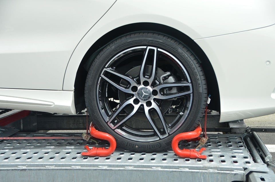 Rev Up Your Revenue: How PPC Ads Can Accelerate Your Sarasota Towing Business