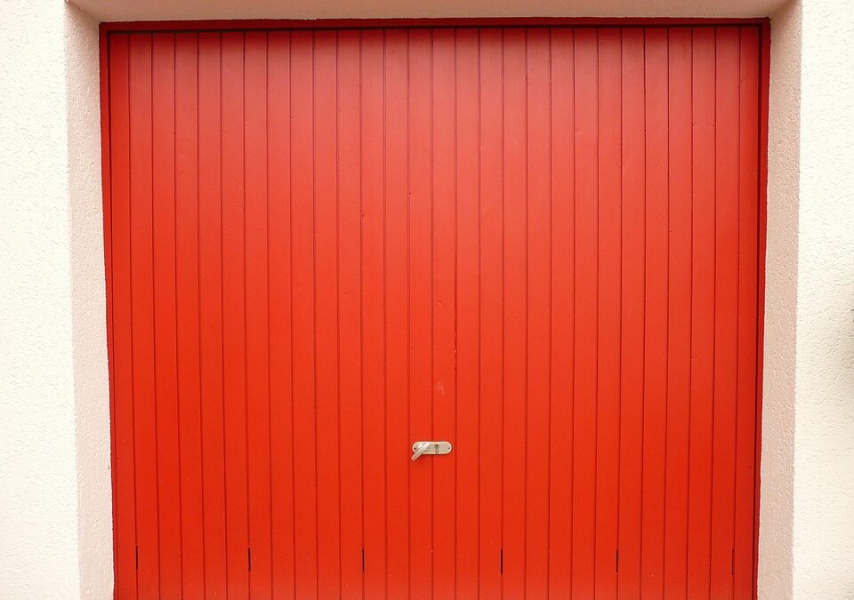 Are You in the Right Lane? Navigating SEO for Your Sarasota Garage Door Repair Service