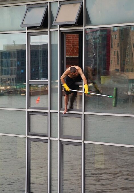 Elevate Your Business from the Ground Up: The Benefits of PPC for Sarasota's Window Cleaners