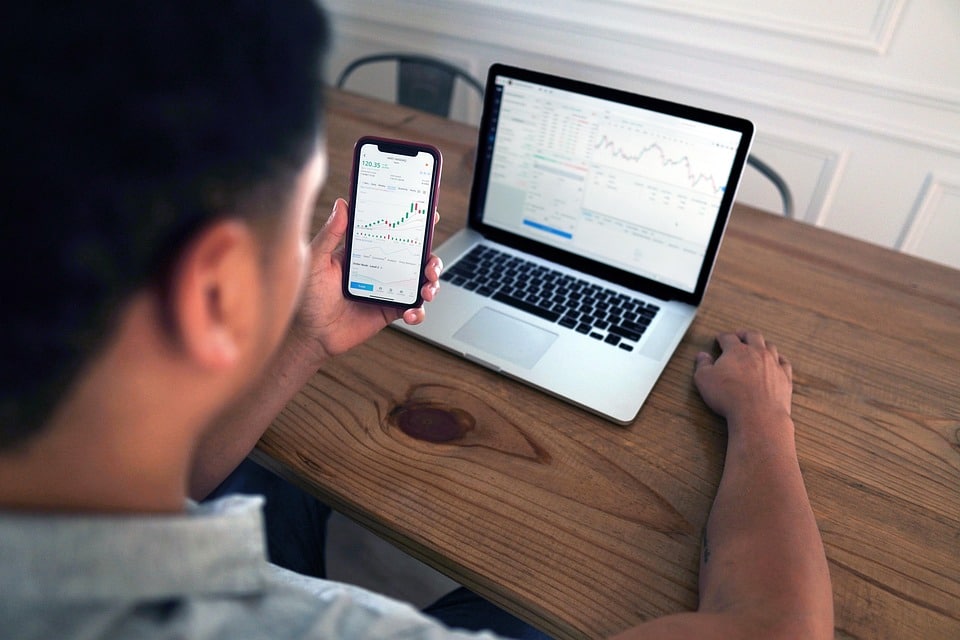 “From Clicks to Closings: The Impact of PPC on Local Mortgage Brokers in Sarasota”