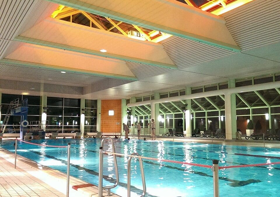 From Green to Clean: Harness the Power of PPC to Attract Sarasota Pool Owners