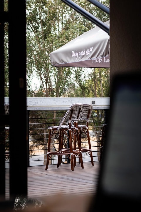 From Patios to Profits: Leveraging SEO to Attract More Clients in Sarasota’s Thriving Market