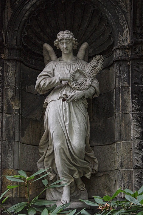 Grief Support & Growth: How PPC Advertising Can Elevate Your Bradenton Funeral Home