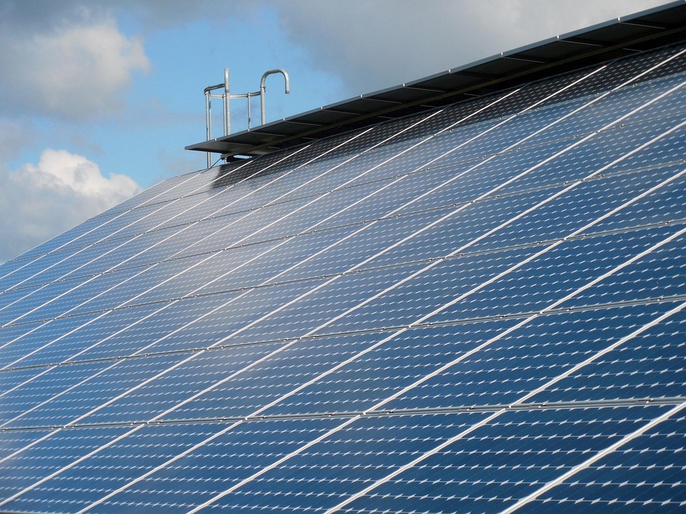 Solar Success Starts Online: The Essential SEO Guide for Bradenton Installers!