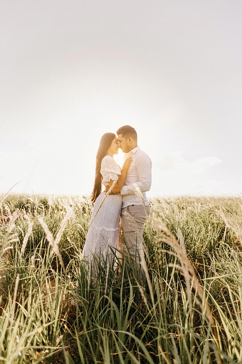 Walking Down the Aisle of Advertising: Top PPC Strategies for Wedding Planners in Bradenton