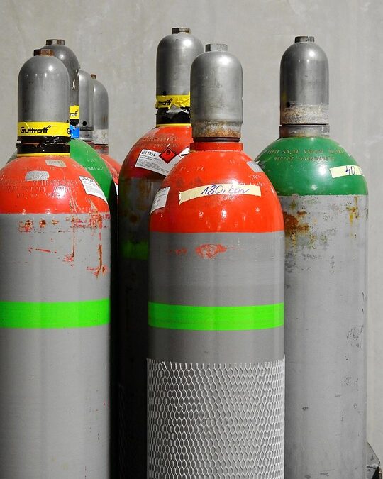 Why Every Sarasota Small Business Needs to Invest in Pressure Washing and Local SEO