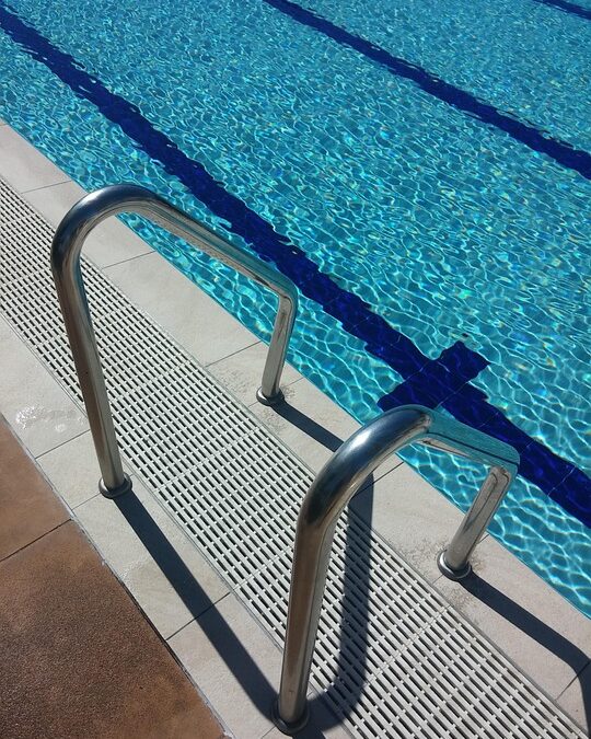 Diving Deep: Why Sarasota Pool Cleaners Need PPC to Stay Ahead of the Competition