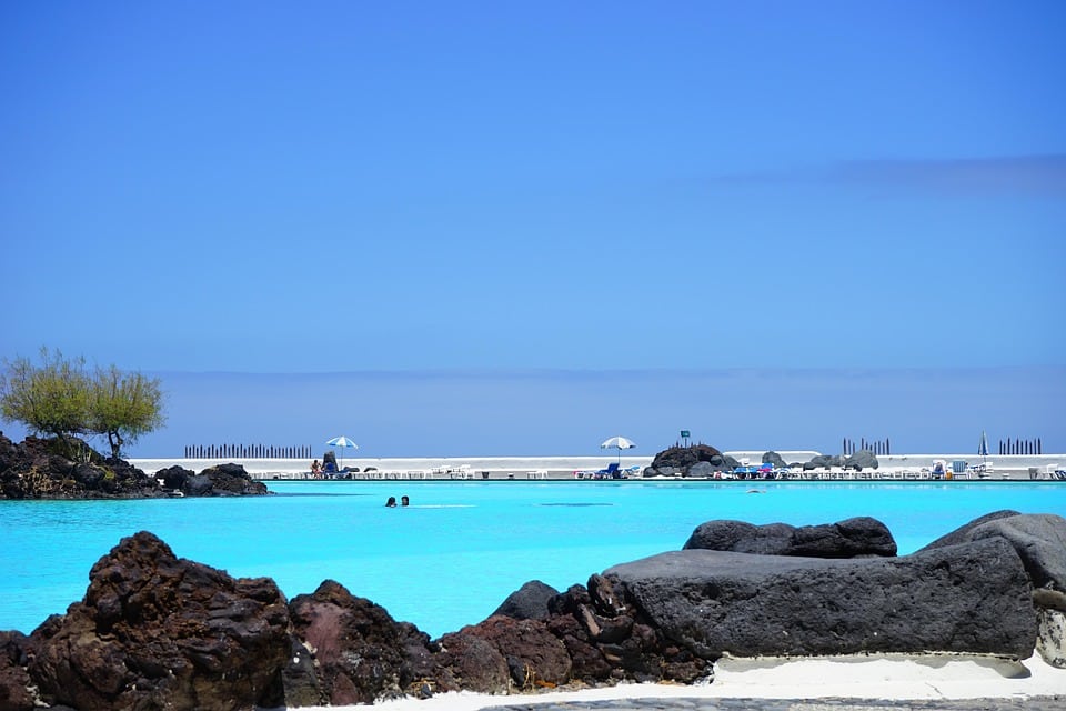 “Making a Splash: The Benefits of PPC for Local Pool Repair Companies in Sarasota”
