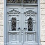 Why Sarasota's Garage Door Repair Pros Need SEO: Boost Your Local Visibility and Sales!