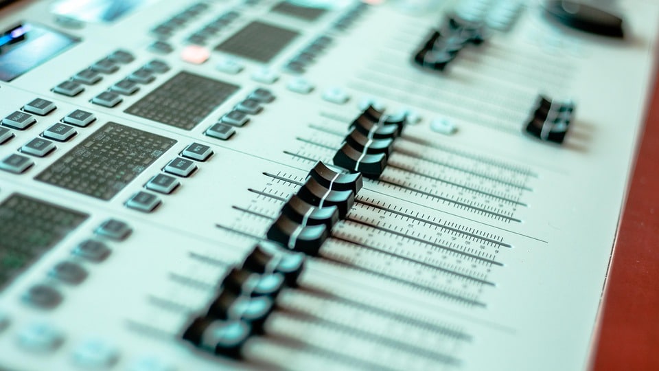 Buzzing to the Top: How SEO Can Elevate Your Bradenton Pest Control Business