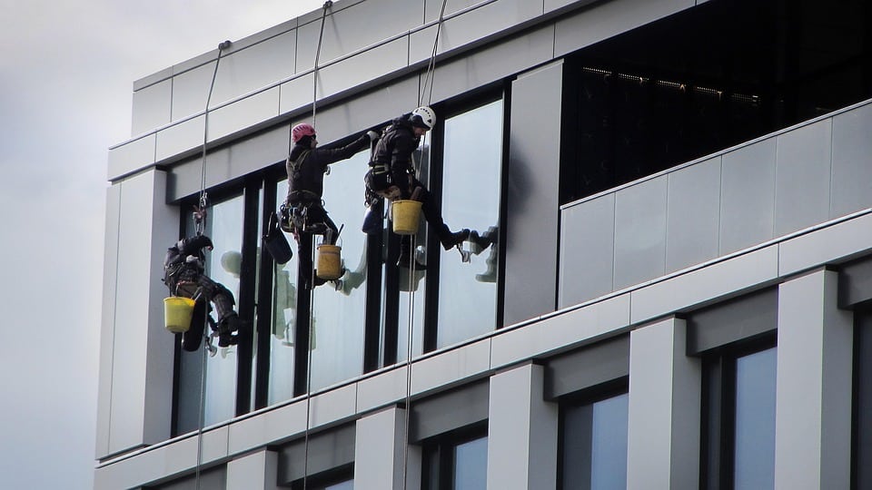 Clean Up Online: 5 SEO Strategies Every Sarasota Pressure Washer Should Know