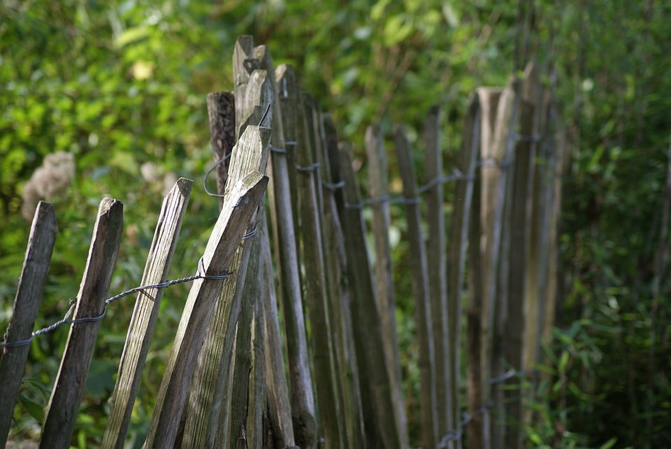 Fence Your Way to the Top: Unlocking Local SEO Advantages for Bradenton's Fence Installation Pros