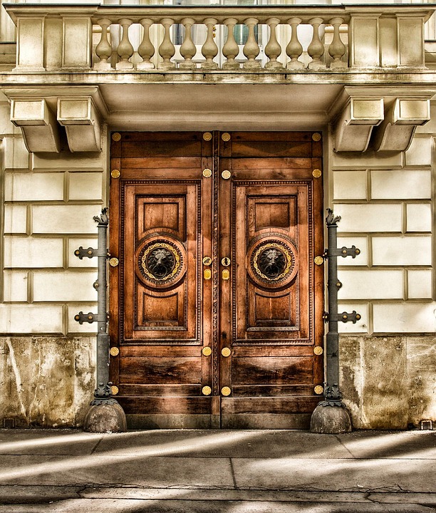 From Broken Doors to Boosted Sales: Harnessing PPC for Your Sarasota Garage Door Repair Triumph