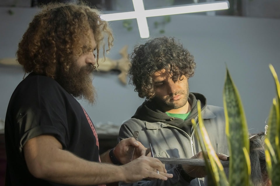 Local Locks, Local Leads: The Essential Guide to SEO for Bradenton Hair Salons