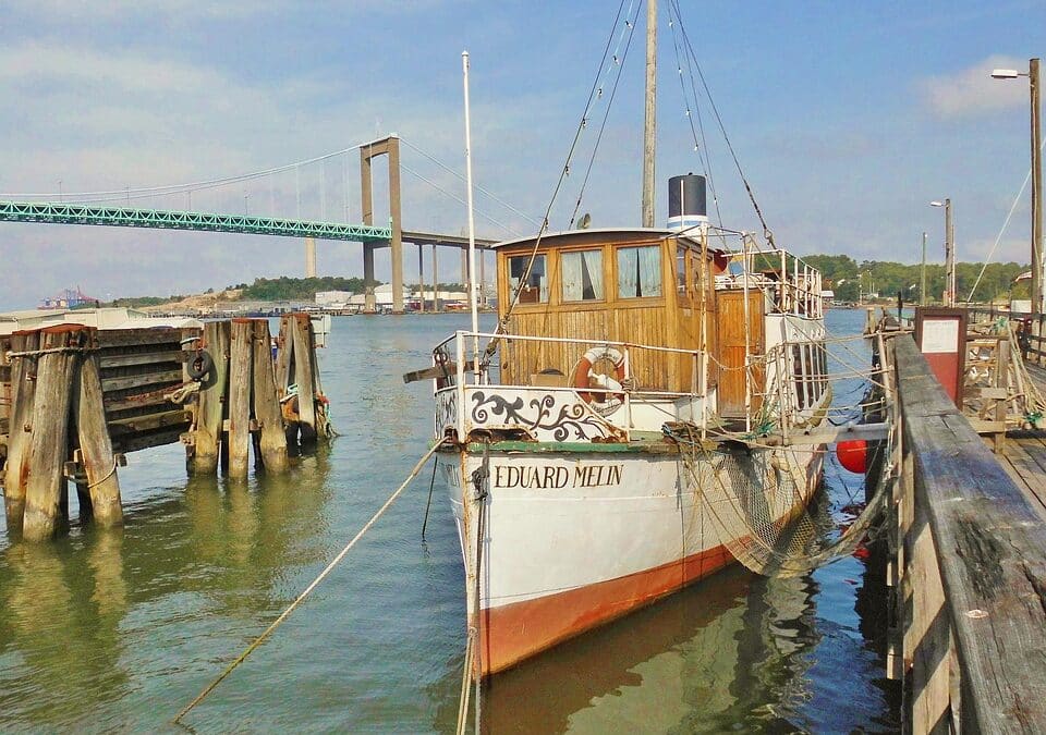 Make a Splash in Sarasota: How SEO Can Drive More Customers to Your Water Damage Restoration Business