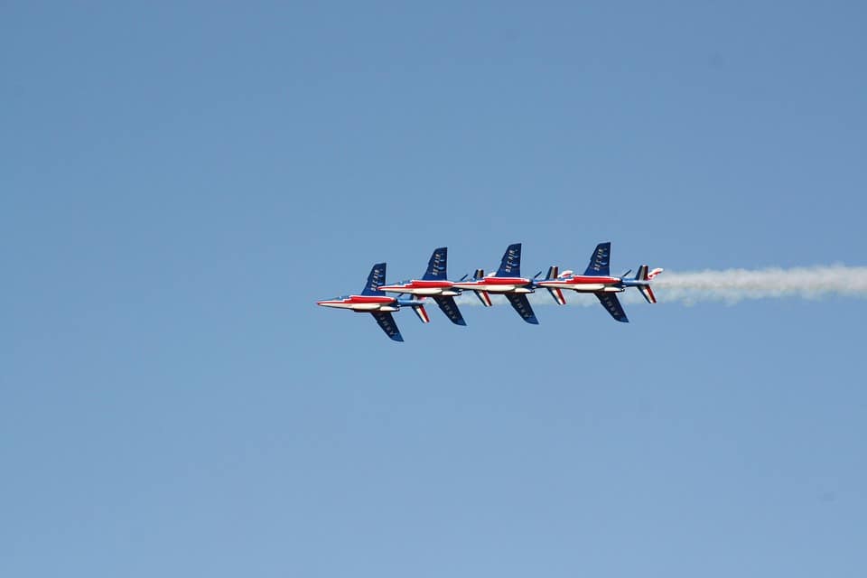 Sarasota Nail Salons: How Pay-Per-Click Advertising Can Boost Your Clientele and Bottom Line