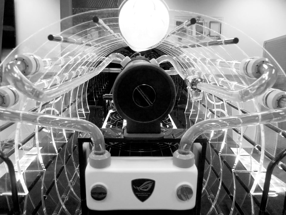 Shining the Spotlight: How SEO Can Help Sarasota Home Security Pros Stand Out in a Competitive Market