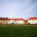 Turn Browsers into Buyers: The Power of PPC for Sarasota’s Patio Professionals!